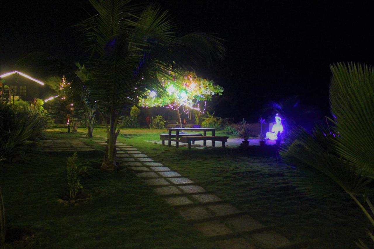 Lotus Sutra Hotel Arambol Exterior foto
